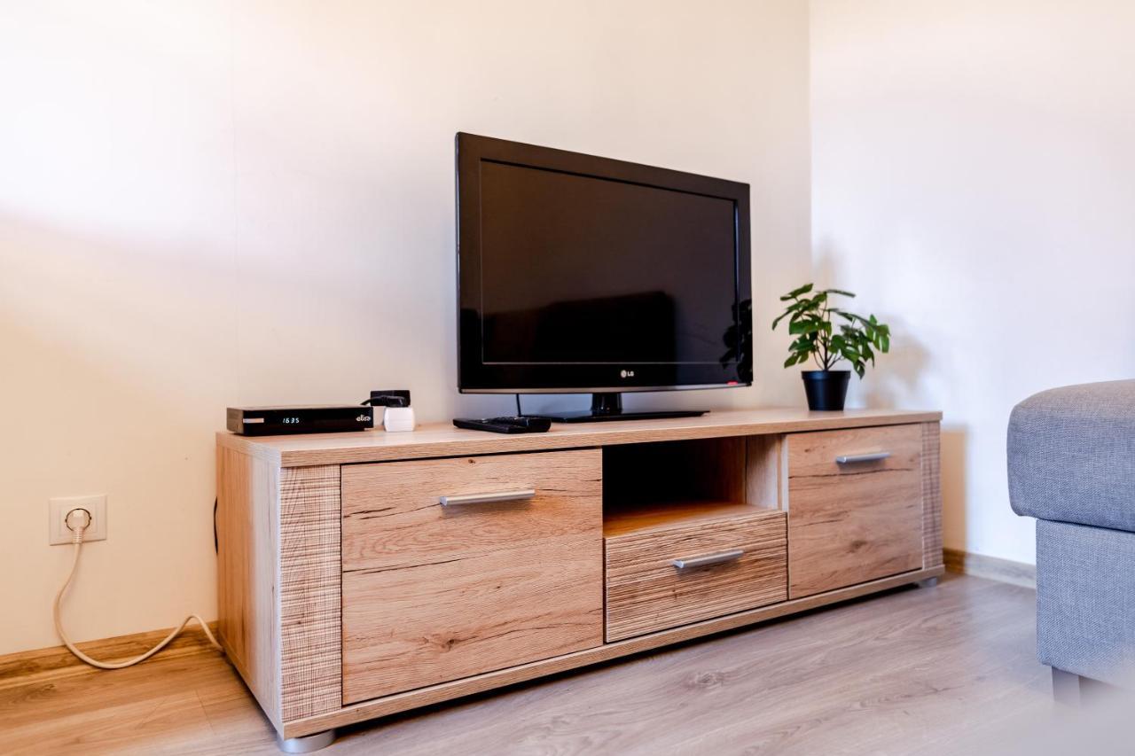 Contact Free Apartments With Free Parking Ταλίν Εξωτερικό φωτογραφία