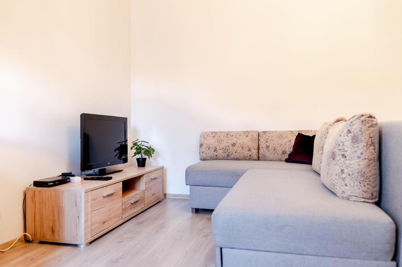 Contact Free Apartments With Free Parking Ταλίν Εξωτερικό φωτογραφία