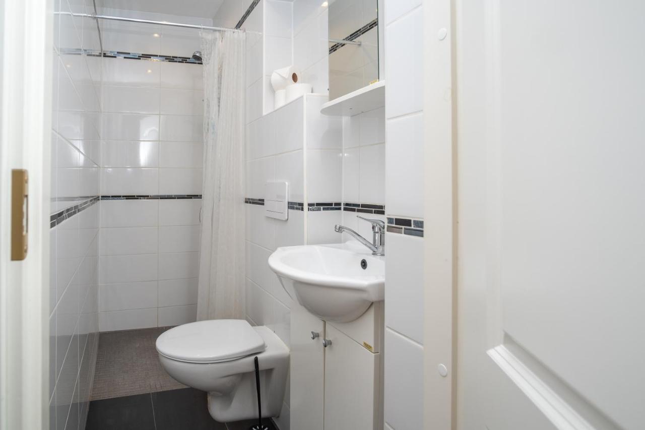 Contact Free Apartments With Free Parking Ταλίν Εξωτερικό φωτογραφία
